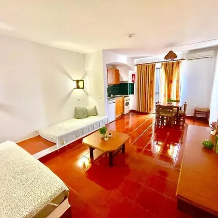 T1, Da Oura Albufeira