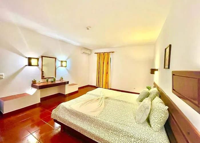 Apartamento T1, Da Oura *