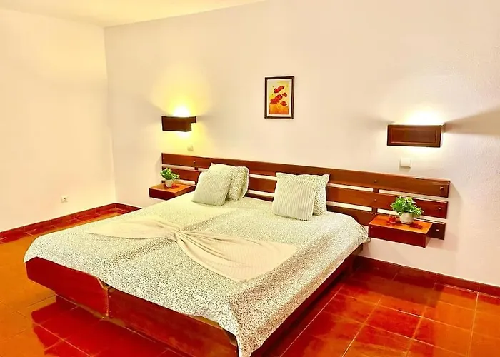 Apartamento T1, Da Oura