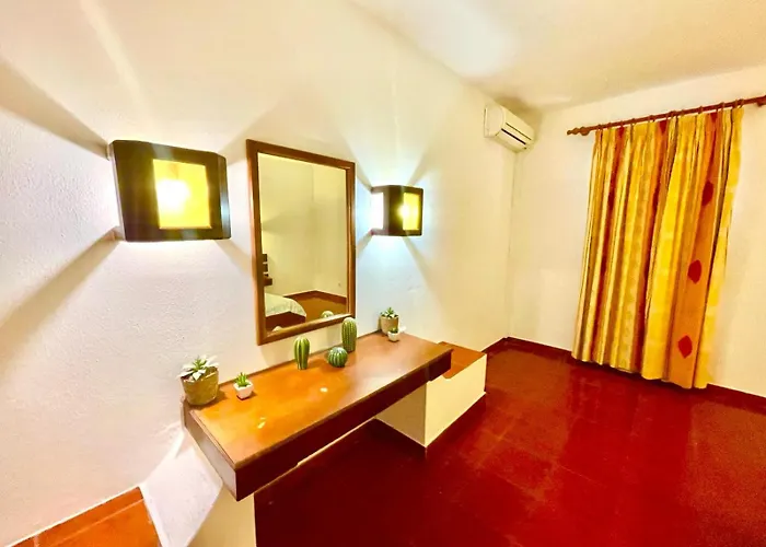 Apartamento T1, Da Oura *